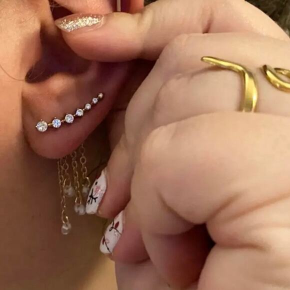 New Plunder "Iretta & Chandelier" Ear Crawler and Charm Earrings - Picture 3 of 8